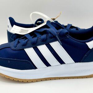 Adidas Run 70s 2.0 - Size 4